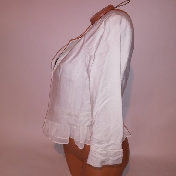 Elle Blouse Blazer‎ Medium Ivory Ruffle Trim Hook & Eye Front Closure Solid - Picture 7 of 12